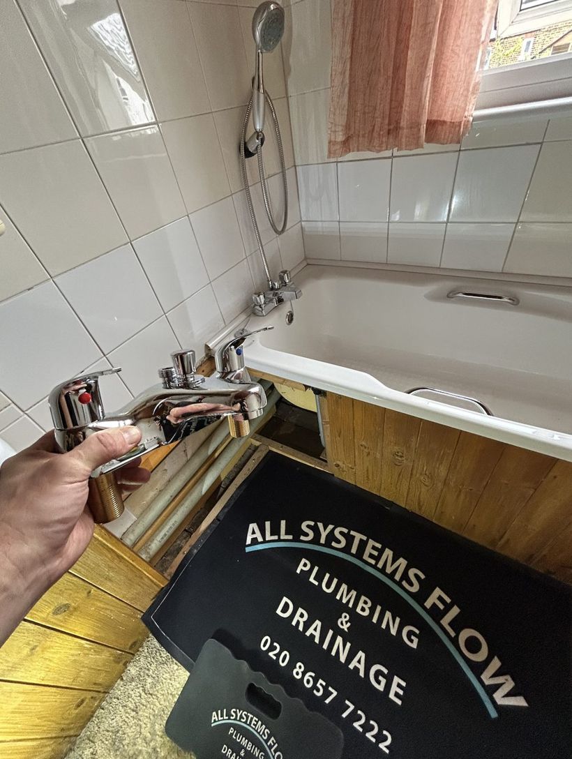 Bath tap replacement by All Systems Flow
